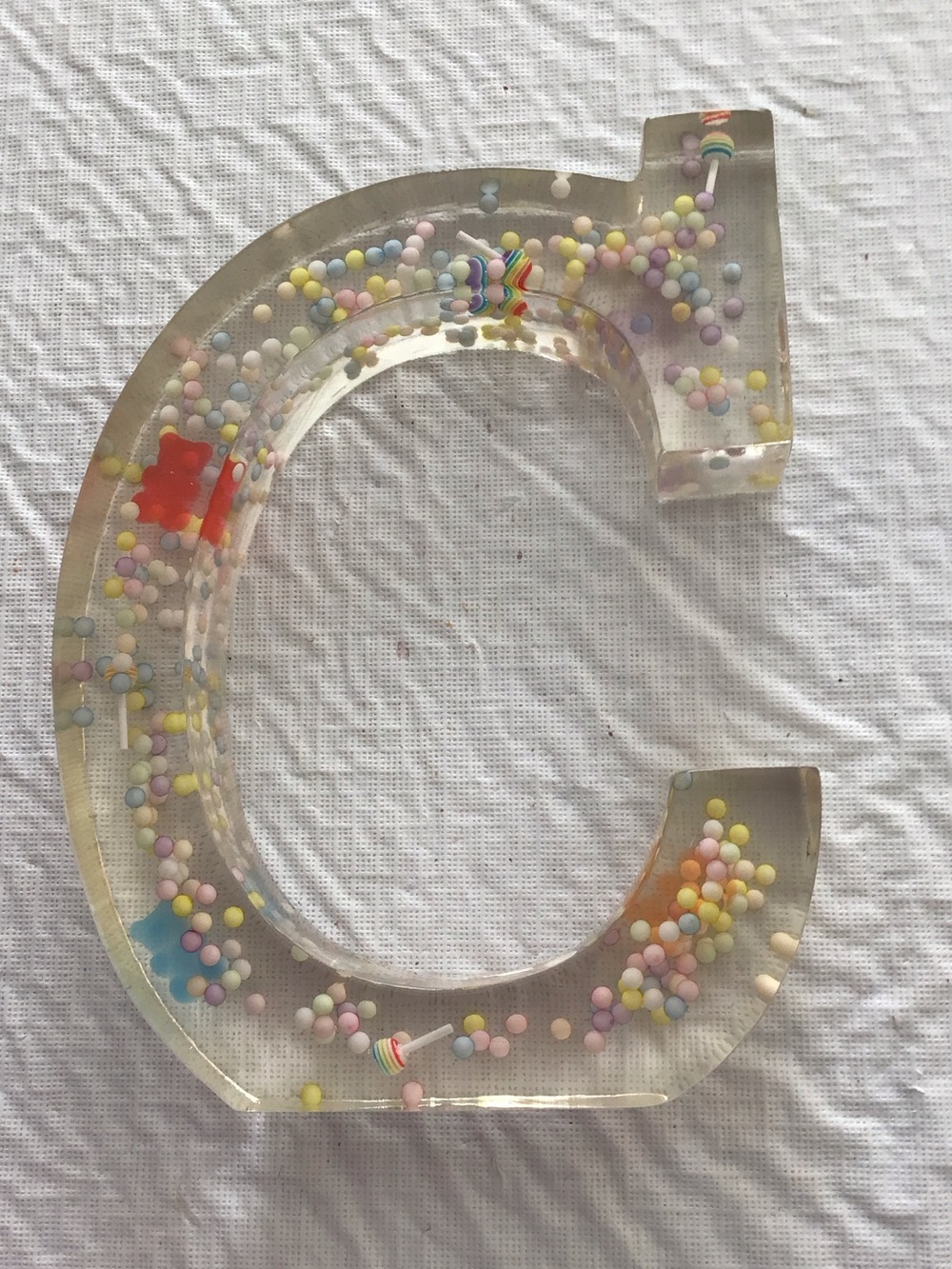 Ashland Clear Resin Letter C with Pastel Confetti - Picture 1 of 3